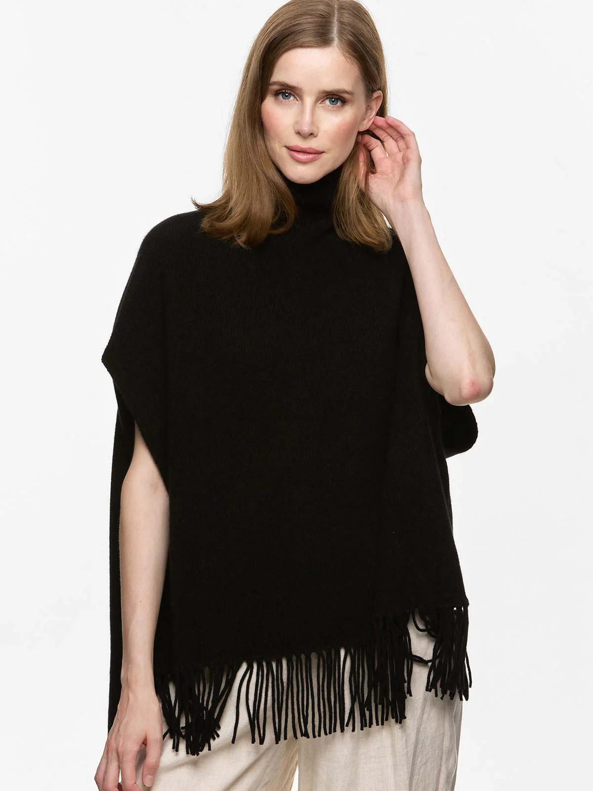 Black Oversized Cashmere Vest - Image 3