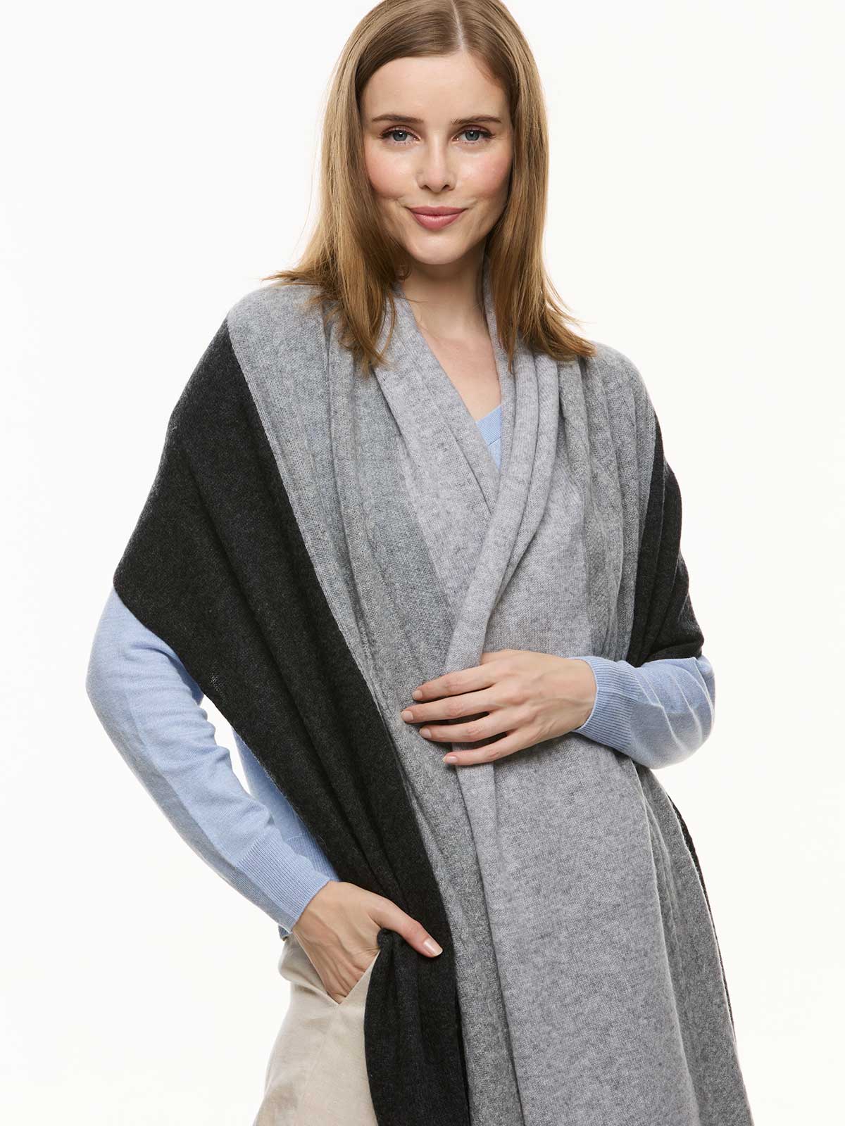Black and Gray Cashmere Wrap - Image 3