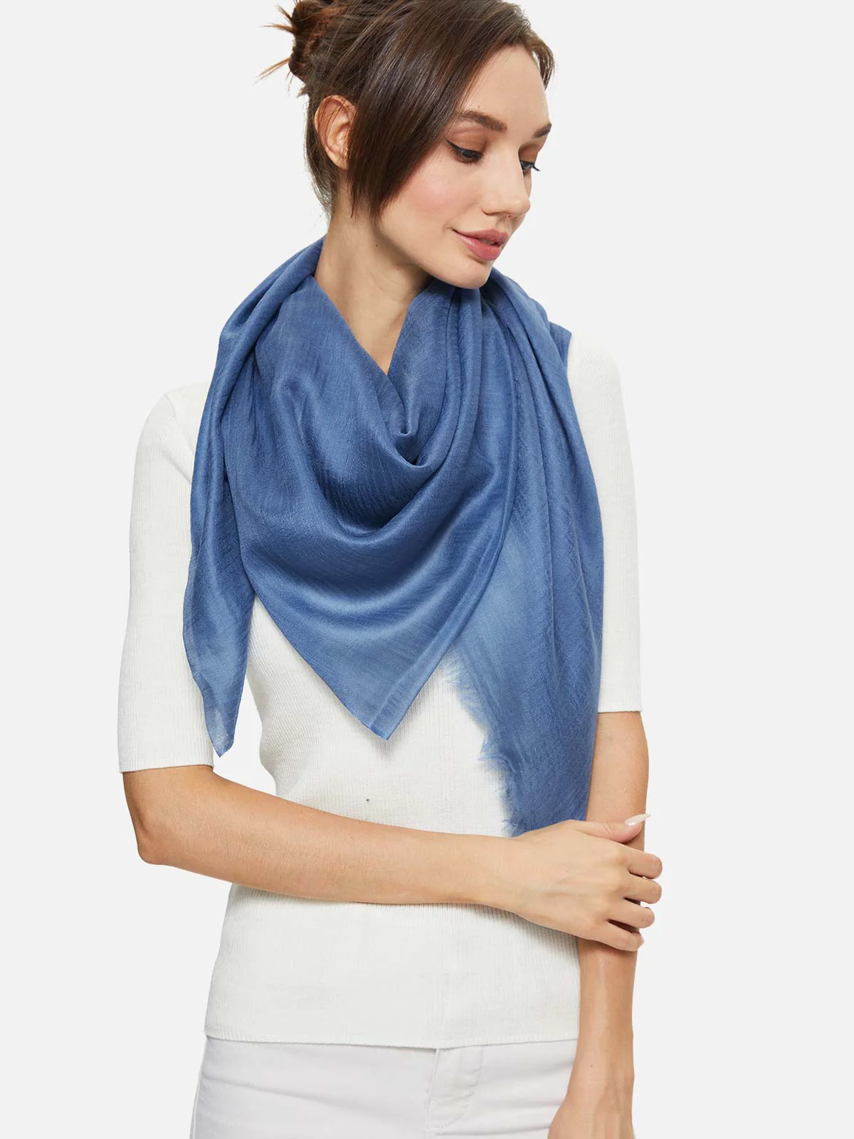 Featherlight Dark Blue Cashmere Scarf - Image 4