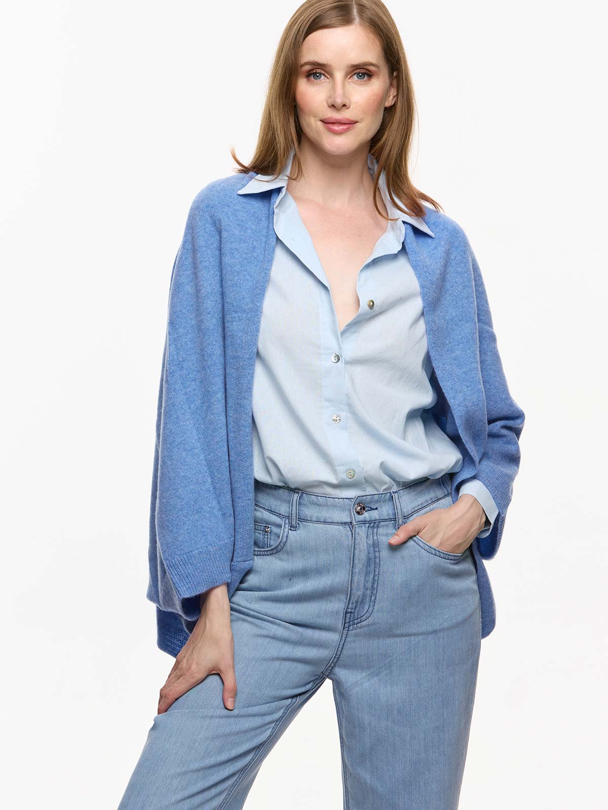 Cornflower Blue Wearable Cashmere Wrap - Image 4