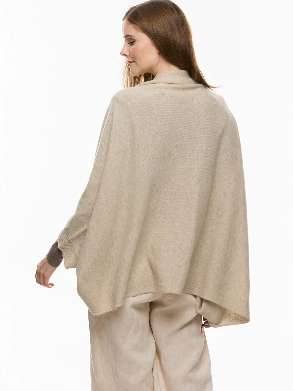 Ecru Wearable Cashmere Wrap - Image 5