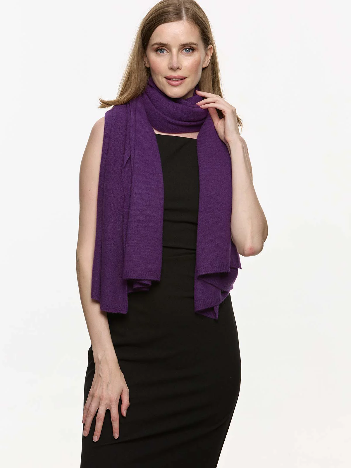 FlexKnit Purple Cashmere Wrap - Image 4