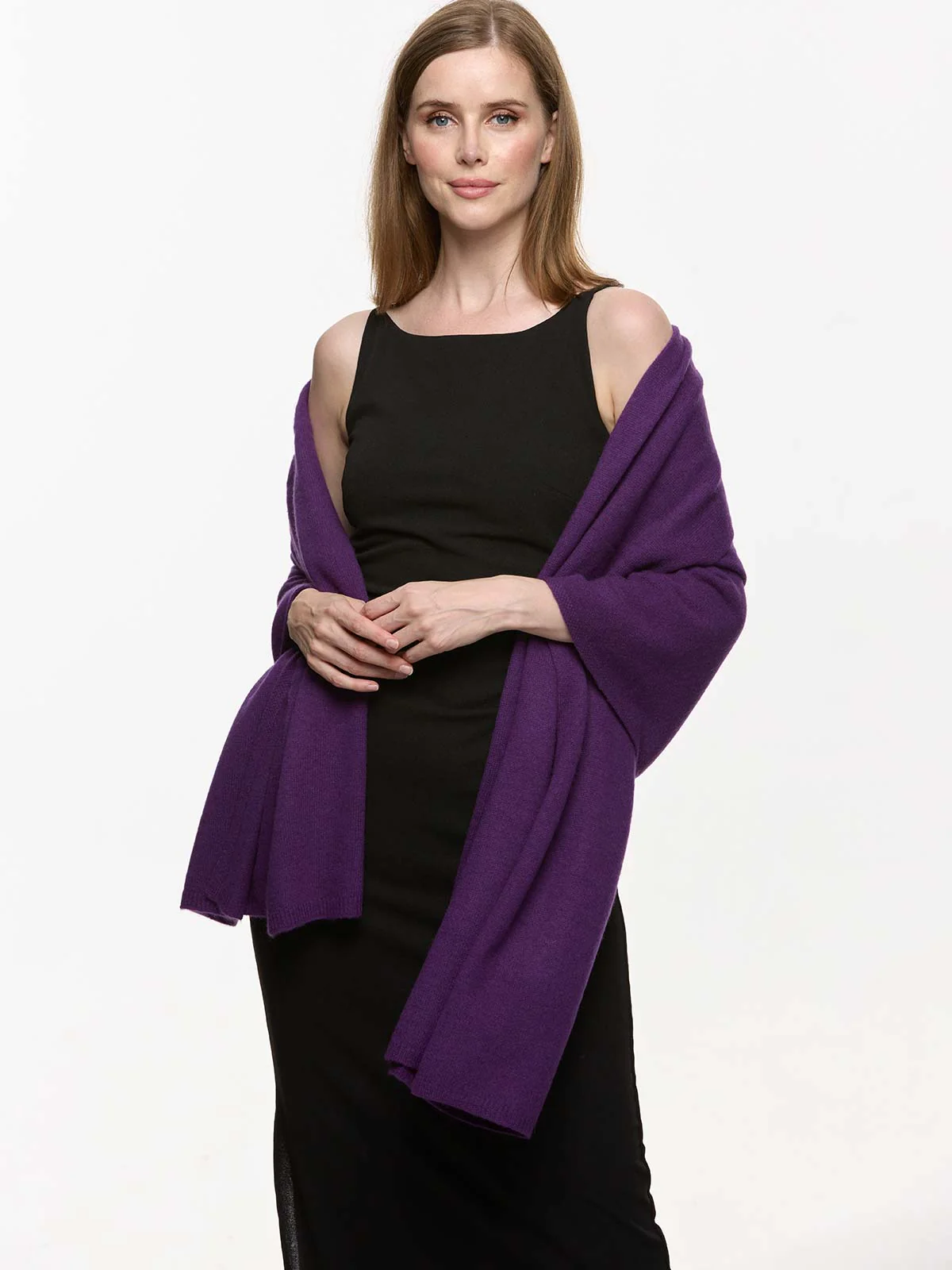FlexKnit Purple Cashmere Wrap - Image 6