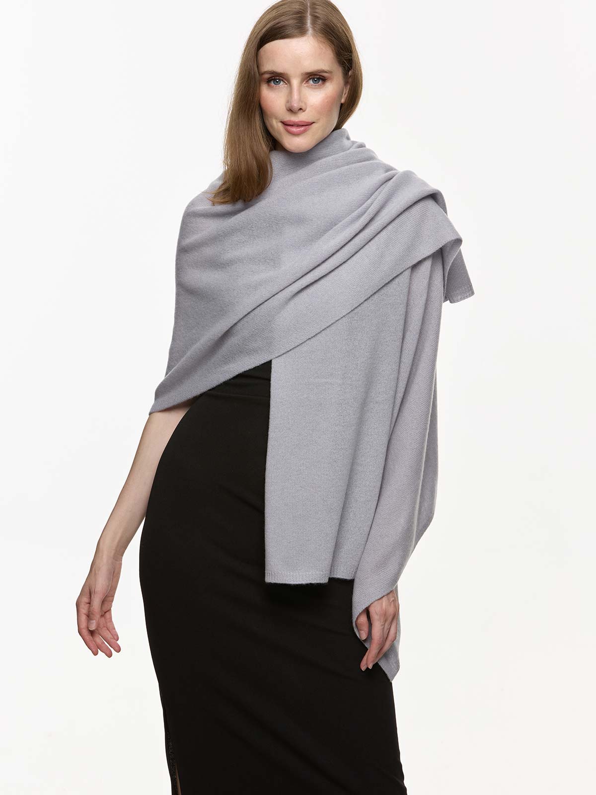 FlexKnit Silver Cashmere Wrap - Image 4