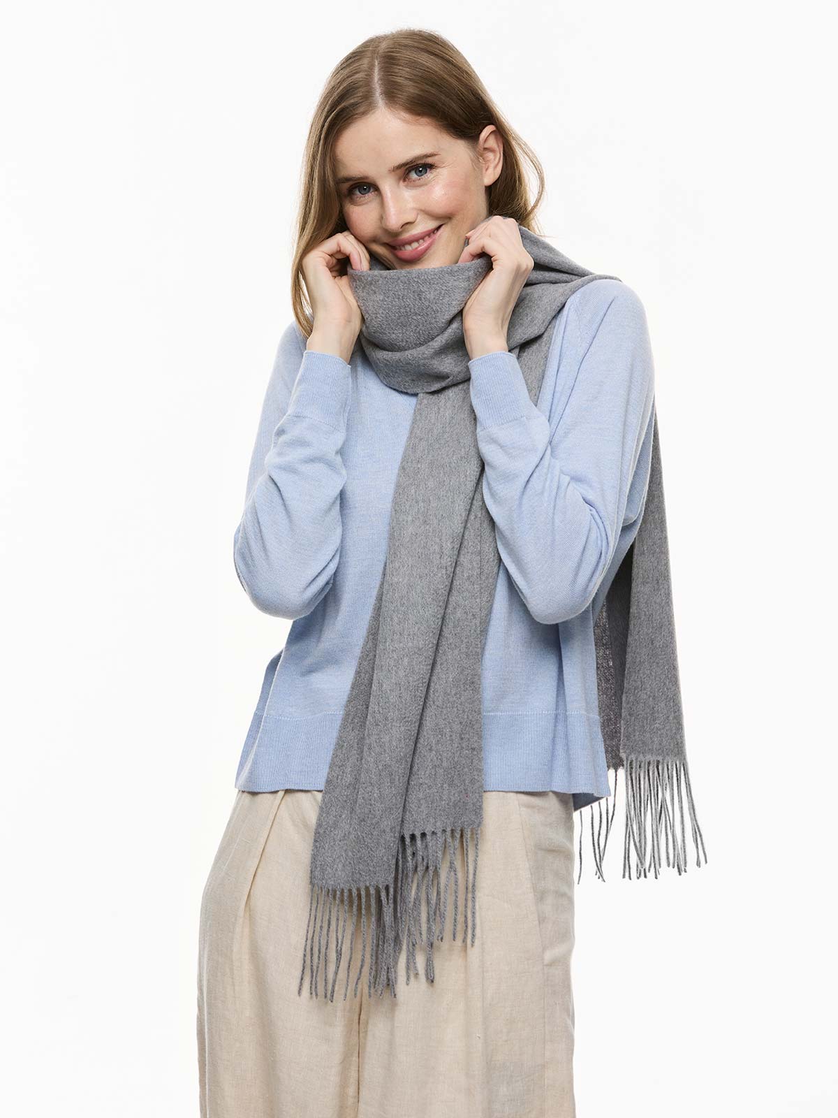 Gray Cashmere Scarf - Image 4