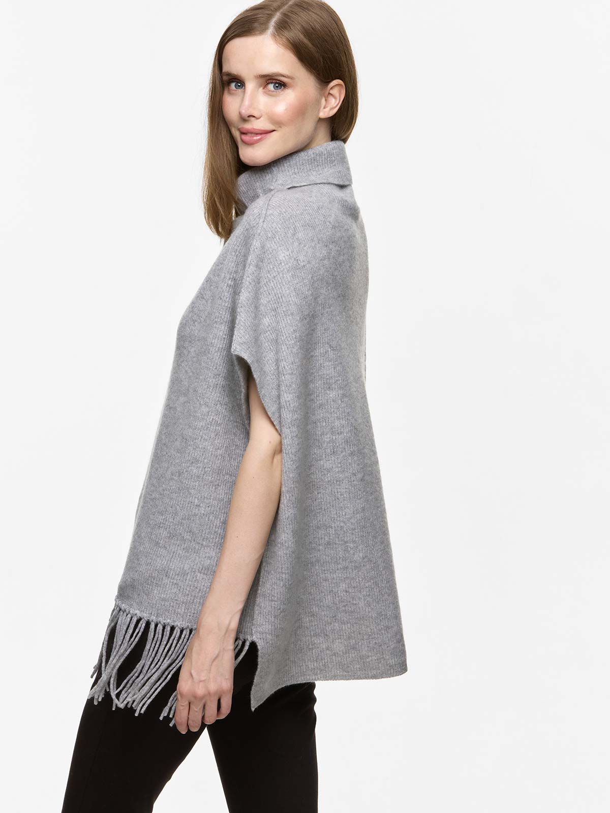 Gray Oversized Cashmere Vest - Image 3