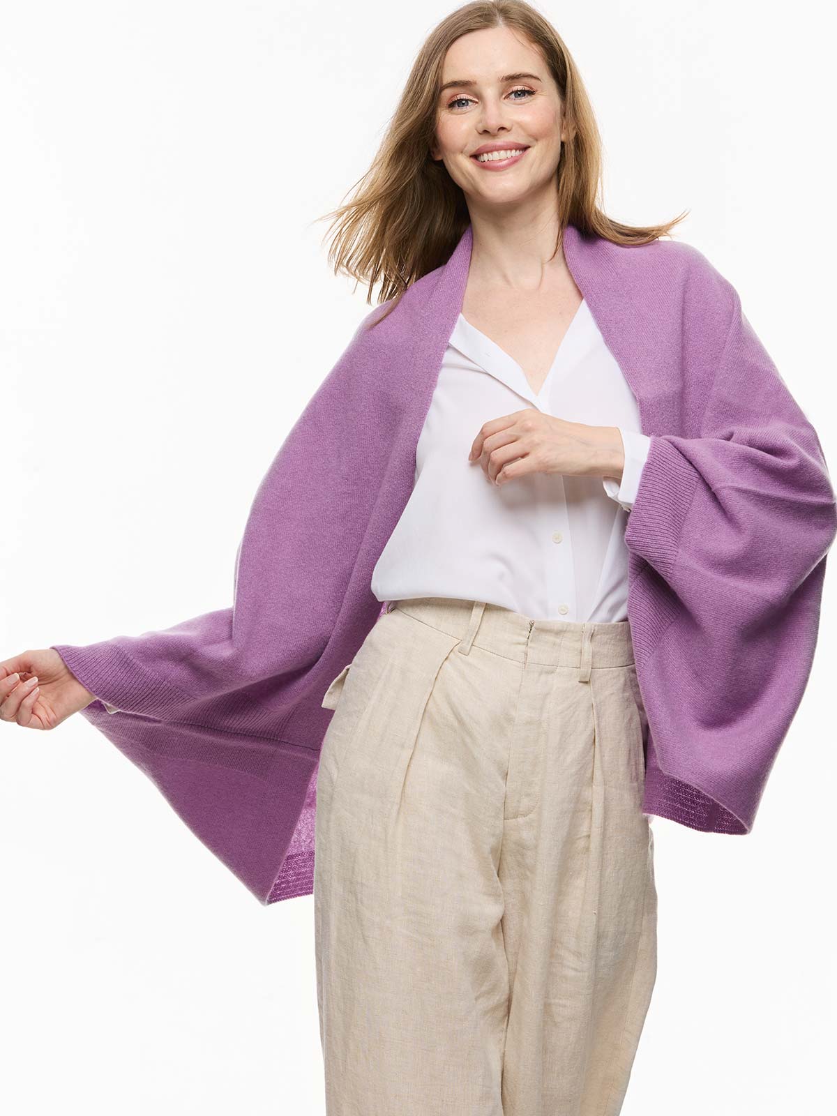 Lavender Wearable Cashmere Wrap - Image 5