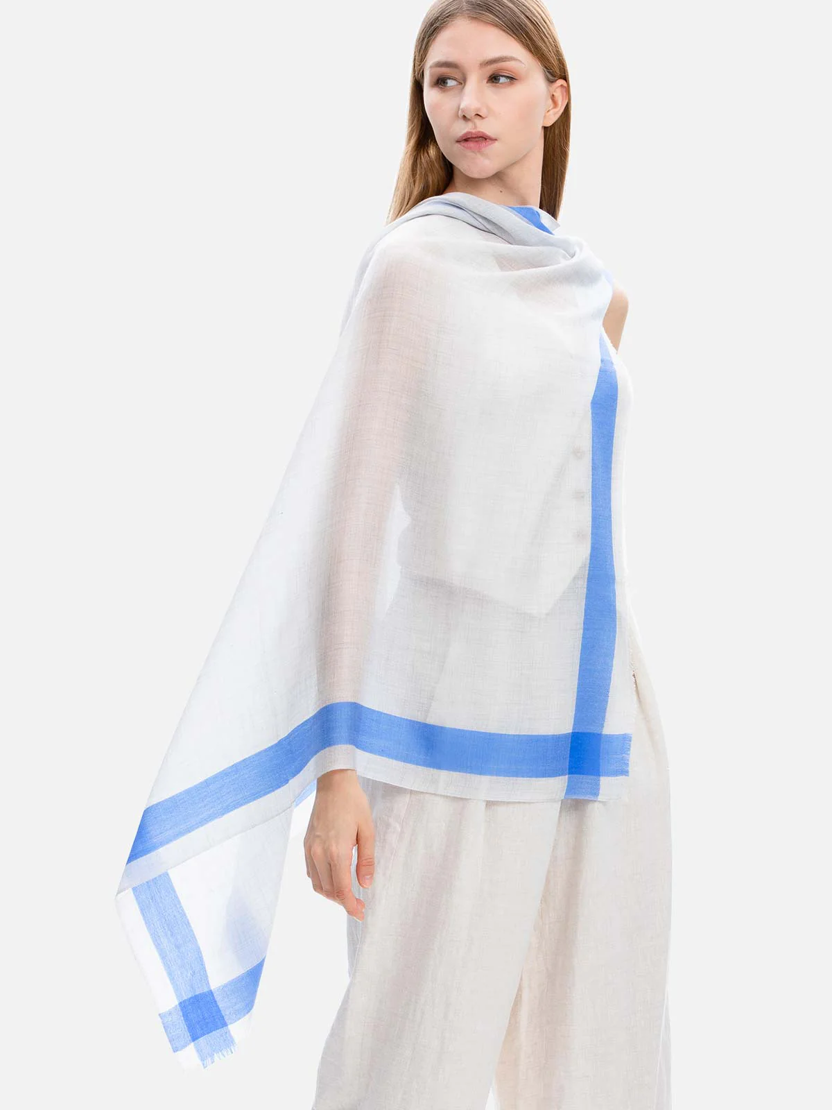 Square - Featherlight Gray Cashmere Scarf - Image 5
