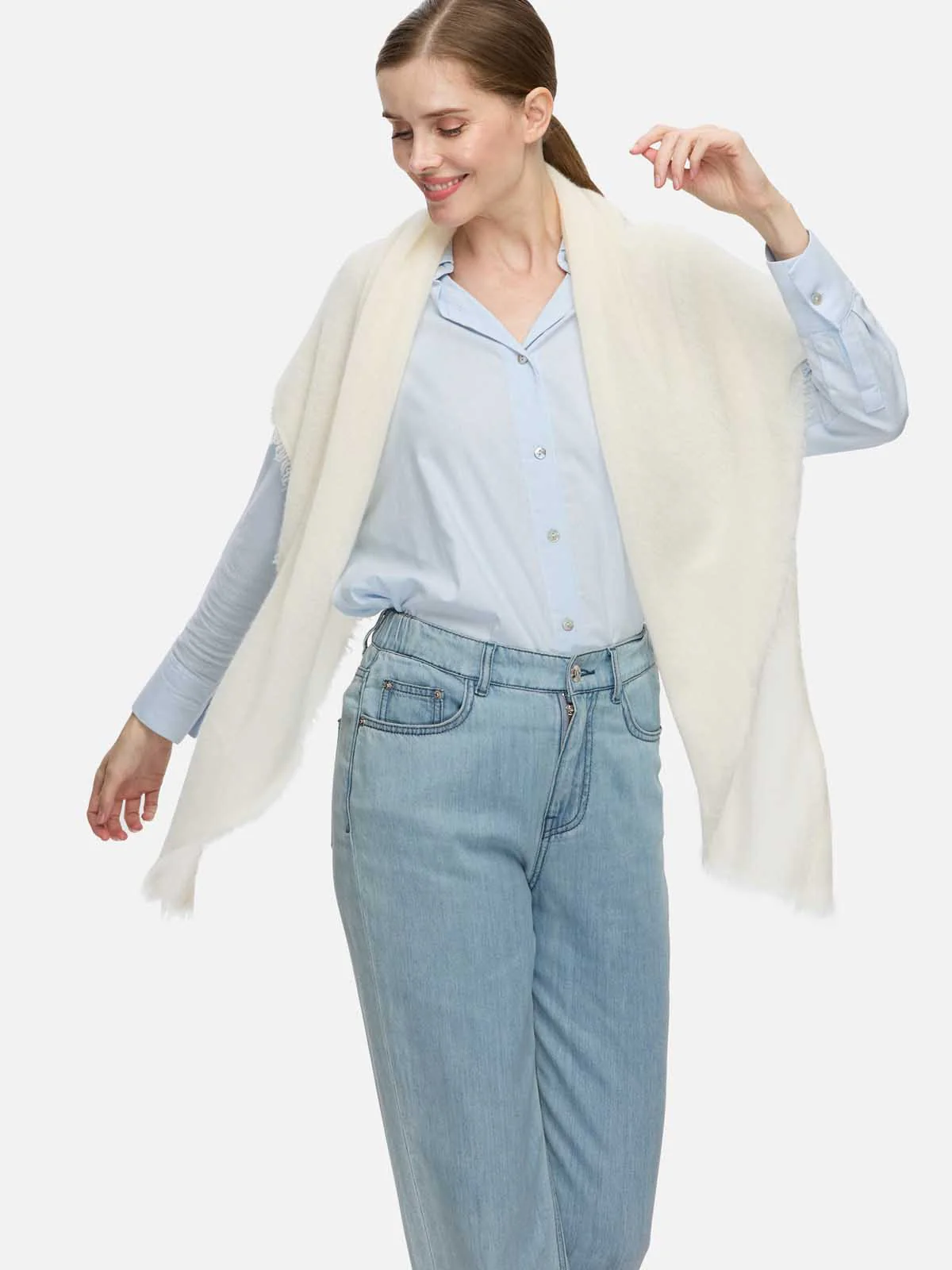 White CloudPuff Cashmere Scarf - Image 8